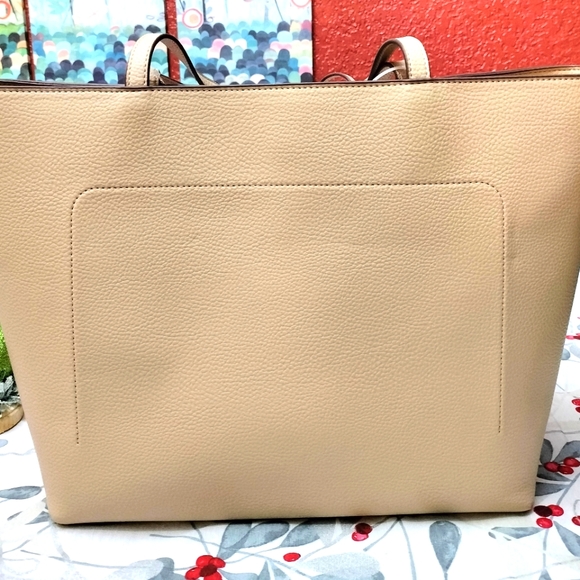 New, Anne Klein tote bag color oatmeal - Picture 2 of 8